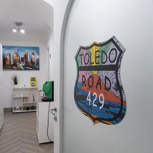 Toledo Road 429 Nápoles