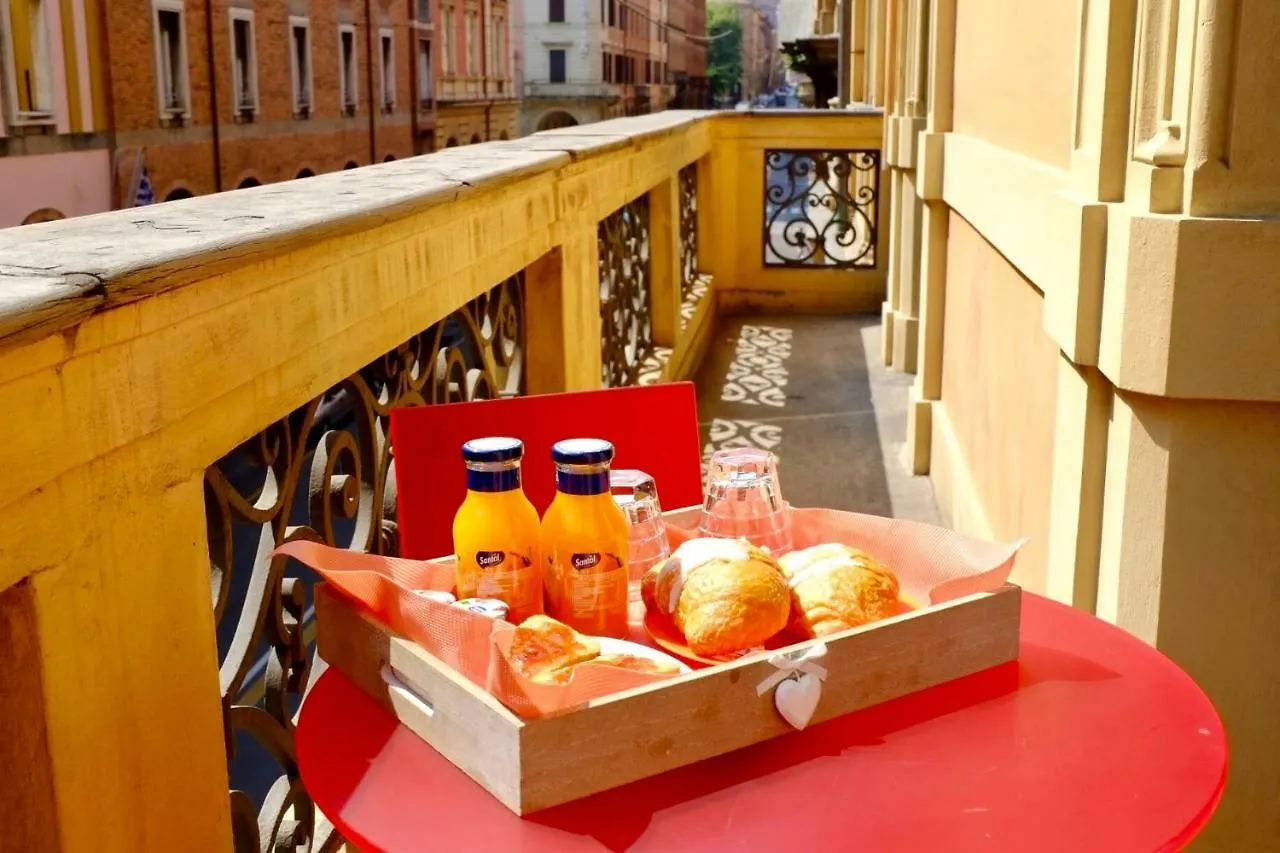 B&B Second Floor Centro Storico בולוניה לינה וארוחת בוקר